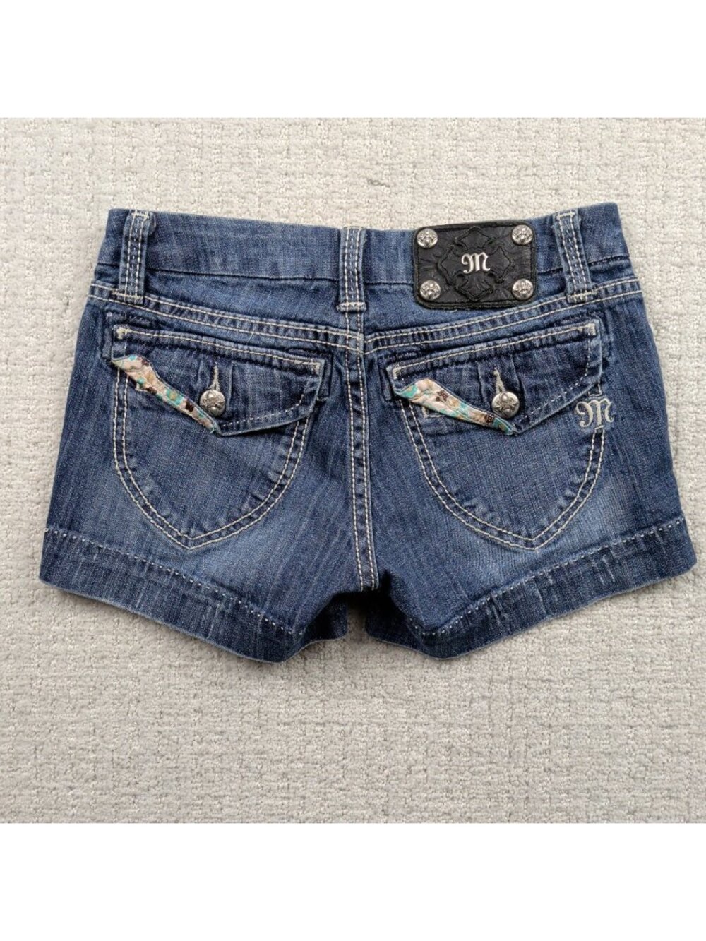 Y2K Miss Me Jeans Women's Sz 25 Shorts Cross Studded Emo Grunge Punk Alt Goth
